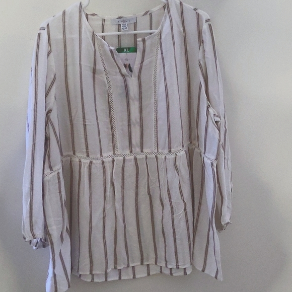 Fever Ladies 3/4 Sleeve Blouse - Picture 1 of 5